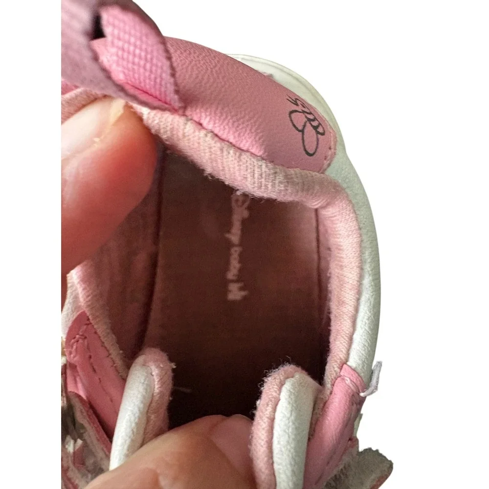 Disney Winnie the Pooh Toddler Shoes Size 4 Pink White Hook & Loop Baby Sneakers